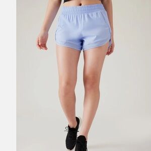 Athleta Mesh Racer Run Short 4” Blue Small - excellent preowned condition